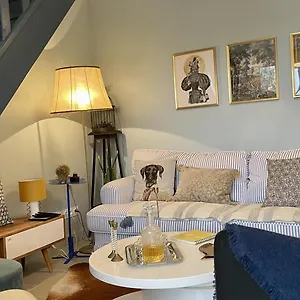 https://le-clos-du-moulin-maison-2.fr-provencehotel.com